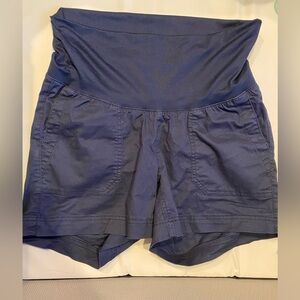 Old Navy Maternity Shorts Size Medium
